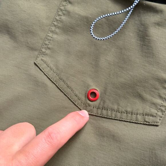 RVCA Mens Civic Hybrid Shorts Green Size XL GUC M2011RCH - Picture 8 of 9